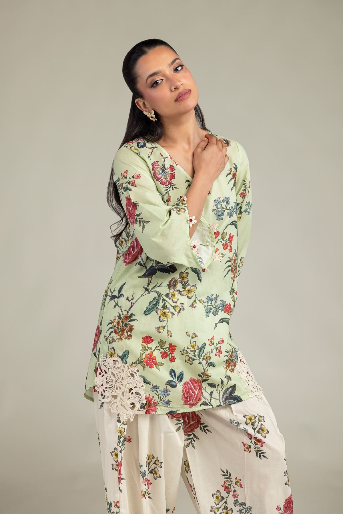 Floral V-Neck Kurta-1 Floral V-Neck Kurta - View 1
