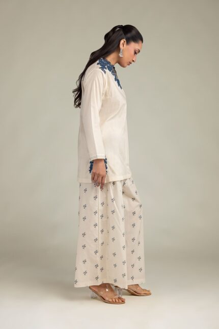 Floral Cambric Shalwar - View 2