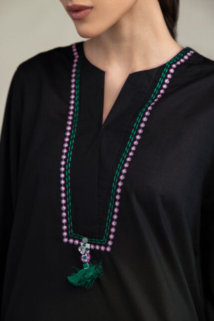Black Cambric Kurta - View 1
