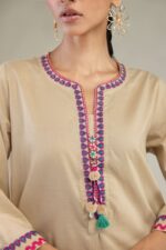 Short Cambric Kurta - View 3