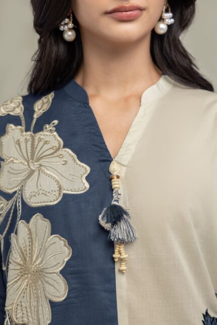 Floral Band-Collar Kurta - View 2