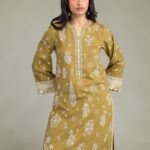 Cambric V-Neck Kurta - View 1
