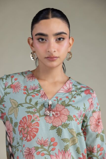 Cambric Longline Kurta - View 2