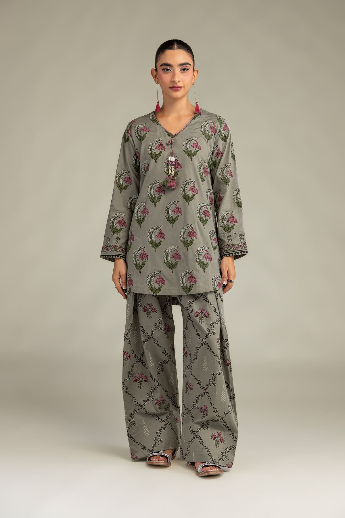 12-26-301-b-e1_multi_2.jpg Floral Gray Shalwar - View 1