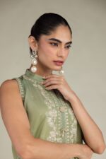 Sleeveless Floral Kurta - V5