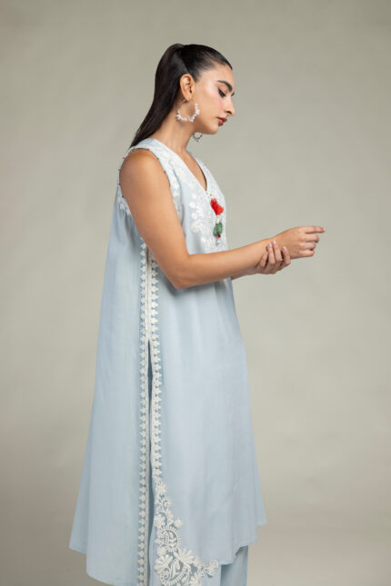 Sleeveless V-Neck Kurta - V2
