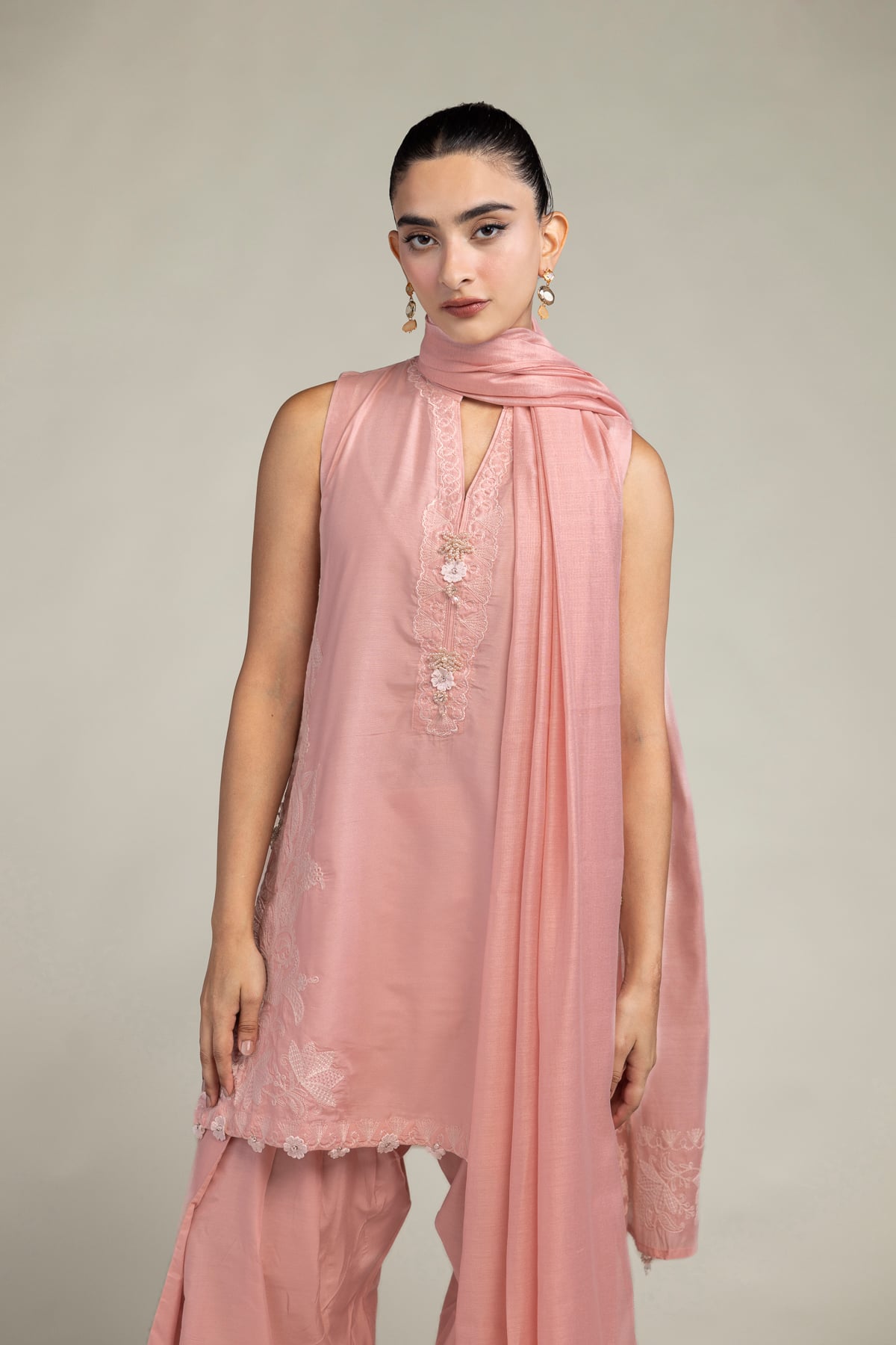 2-26-303-A-A1-VG_MULTI-1 Sleeveless Pink Kurta - V1
