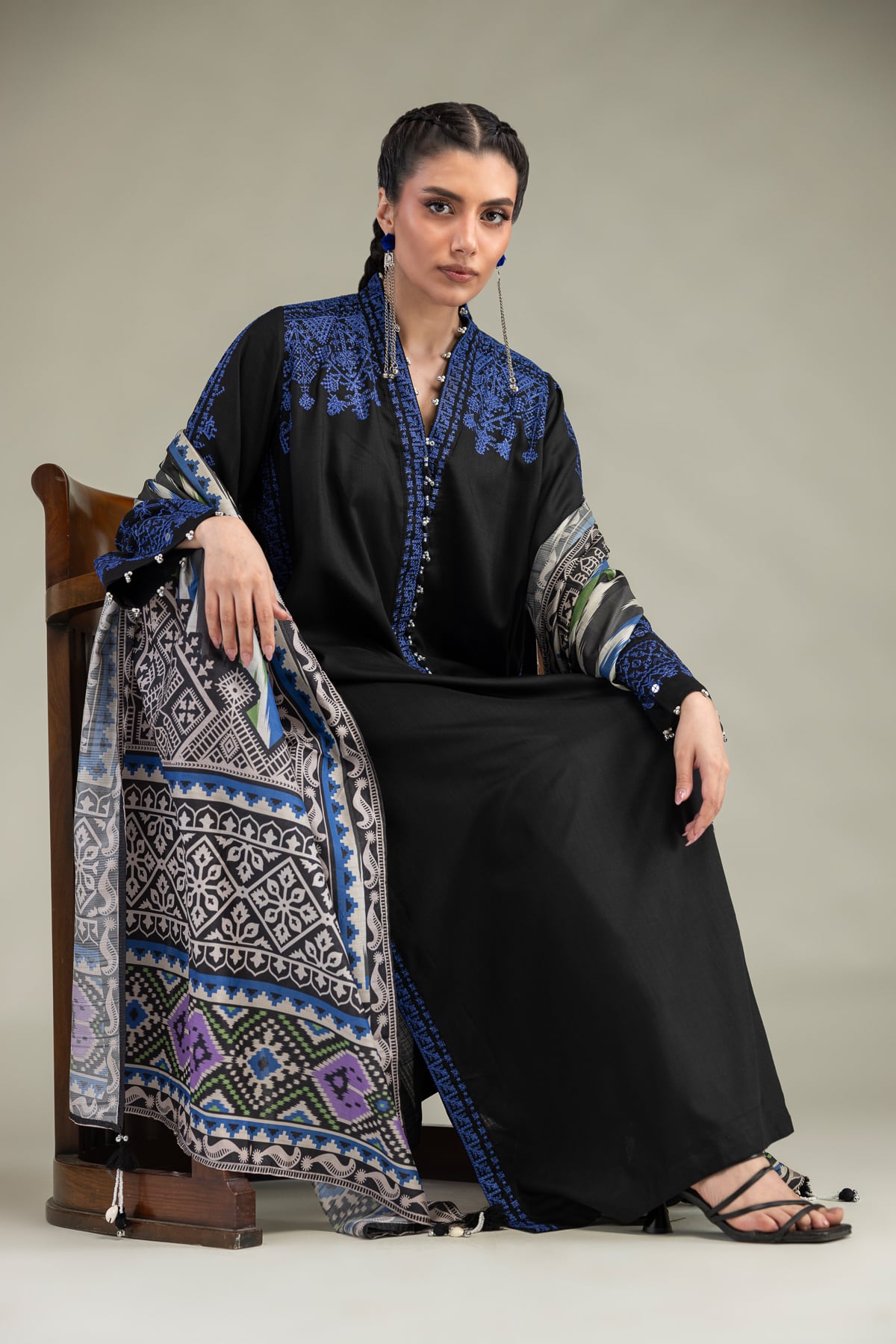 2-26-307-A-D1-VG_MULTI-1 V-Neck Longline Kurta - V1