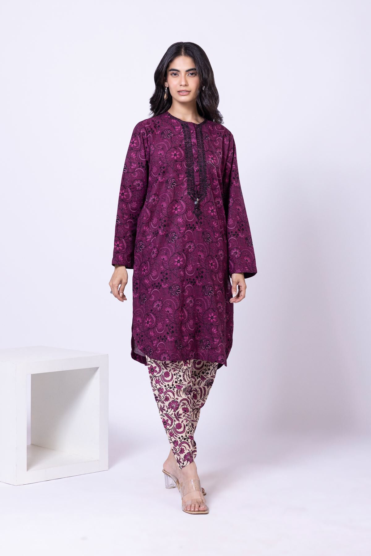 25-09-11e3-01bb_multi_2.jpg Shalwar - View 1
