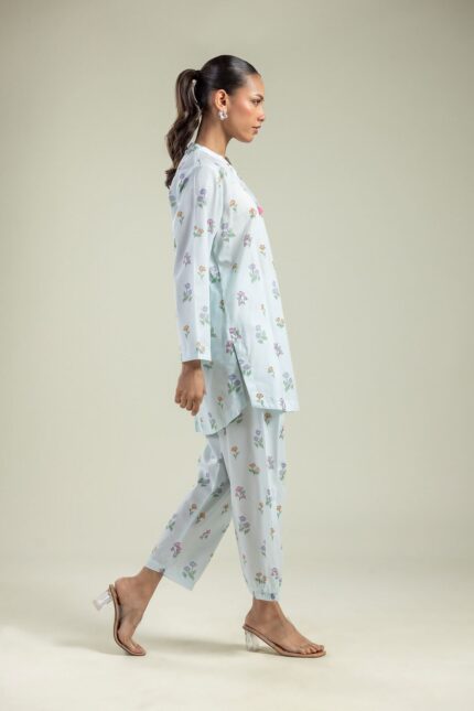 Floral Cambric Kurta - View 2