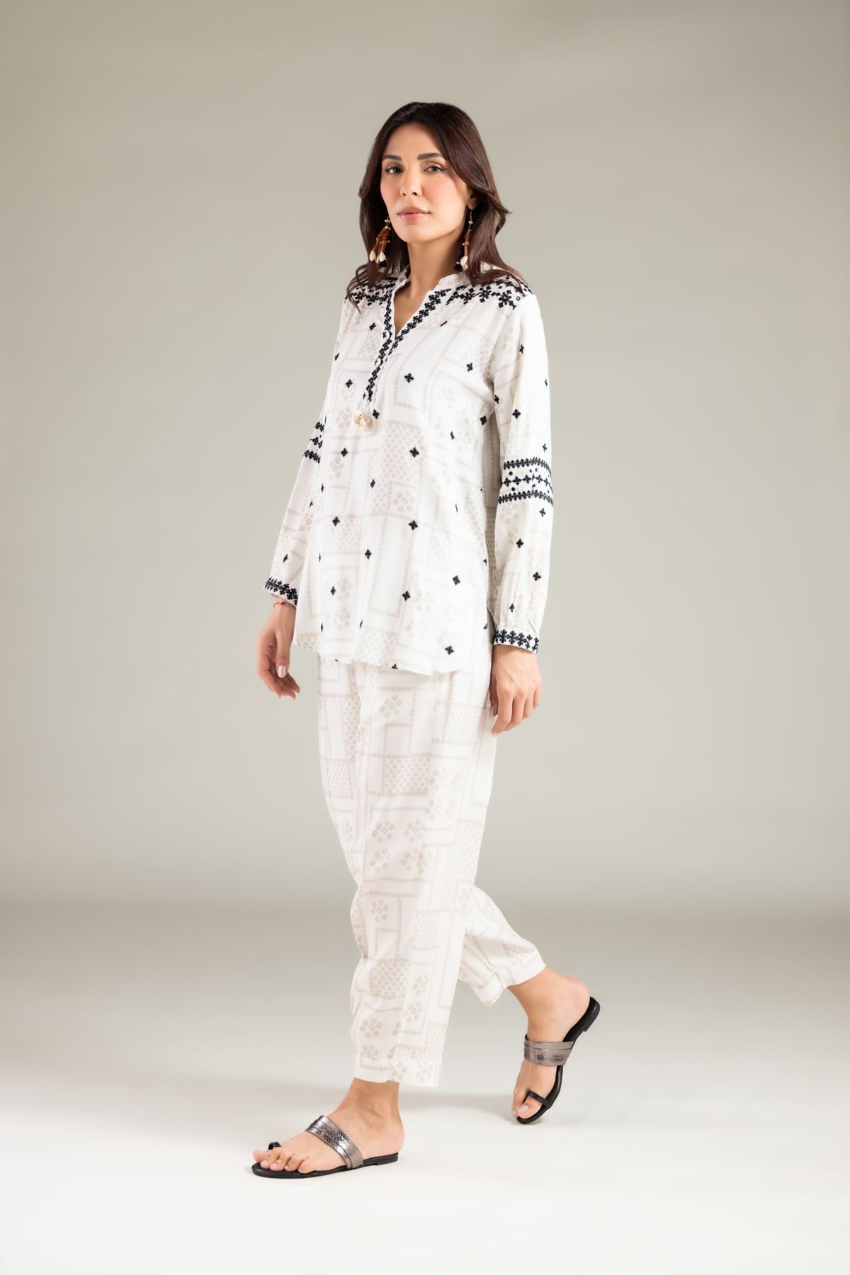 6-26-101-B-D-VG_MULTI-1 Trousers - V1