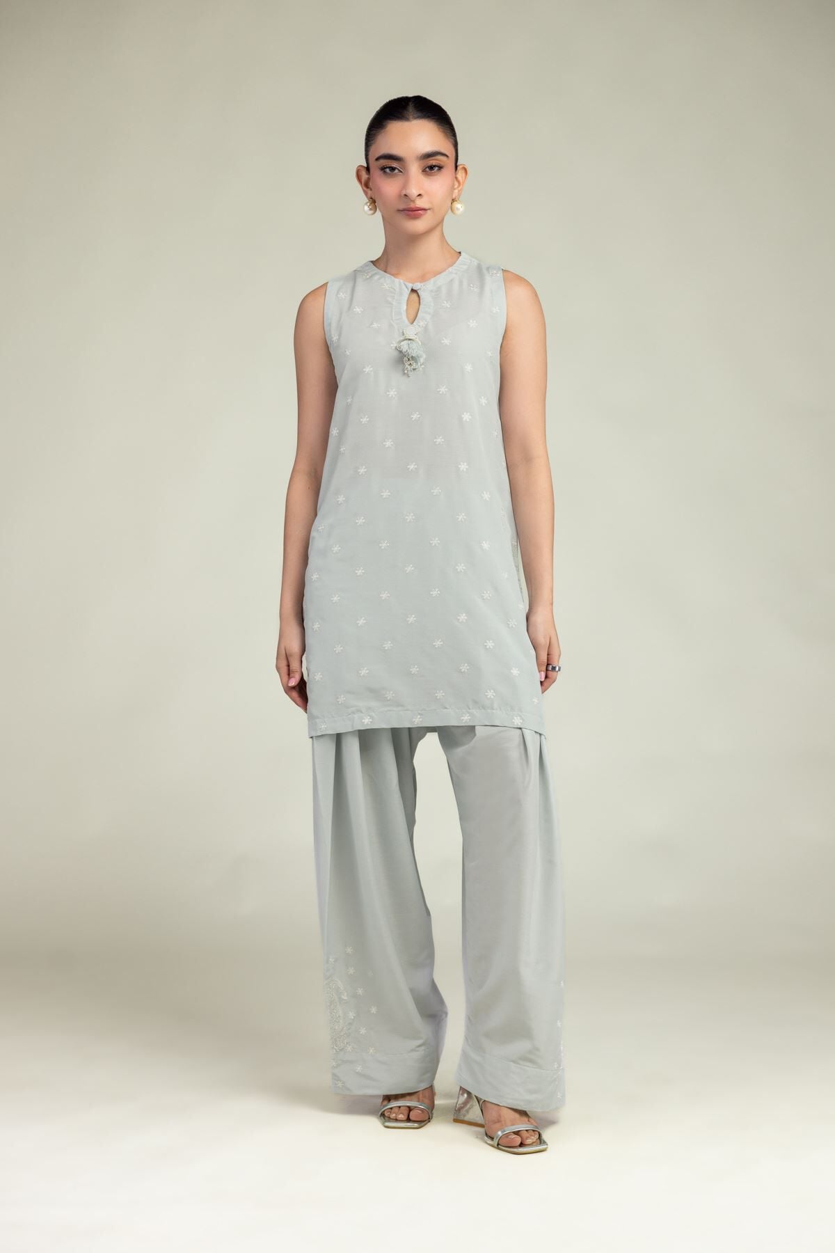 Lawn Sleeveless Kurta-1 Lawn Sleeveless Kurta - View 1