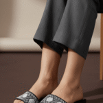 Black Casual Slipper For Ladies CL2095 - View 1