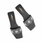 Black Casual Slipper For Ladies CL2095 - View 5