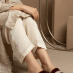Maroon Casual Slipper For Ladies CL2100 - View 1