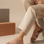 Pink Casual Slipper For Ladies CL2124 - View 1