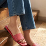 Maroon Casual Slipper For Women CL2146 - View 1