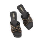 Black Casual Slipper For Ladies CL2202 - View 5