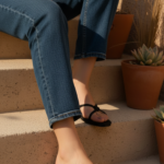 Black Casual Slipper For Ladies CL2287 - View 1