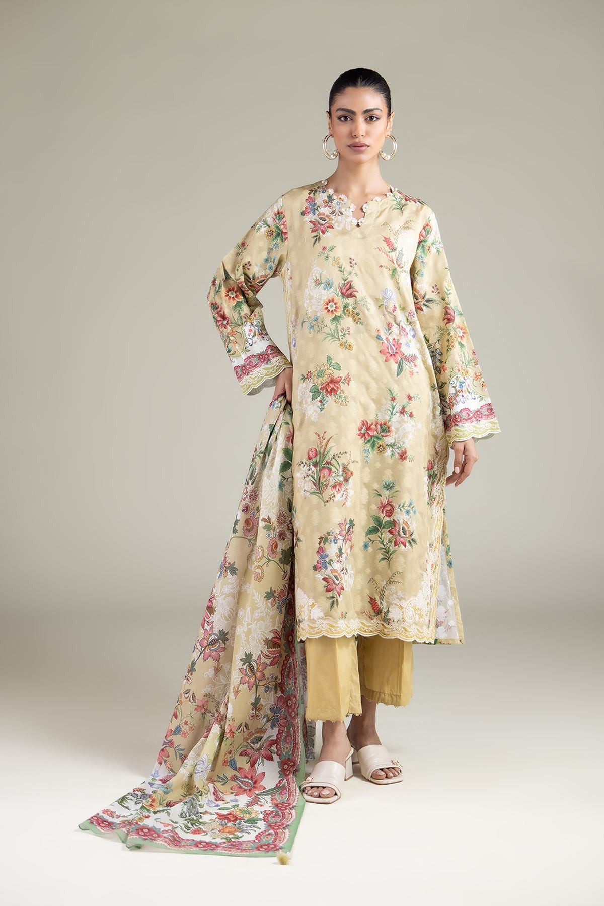 A22-26-201FE1-VG_MULTI-1 Fabrics 3 Piece - V1