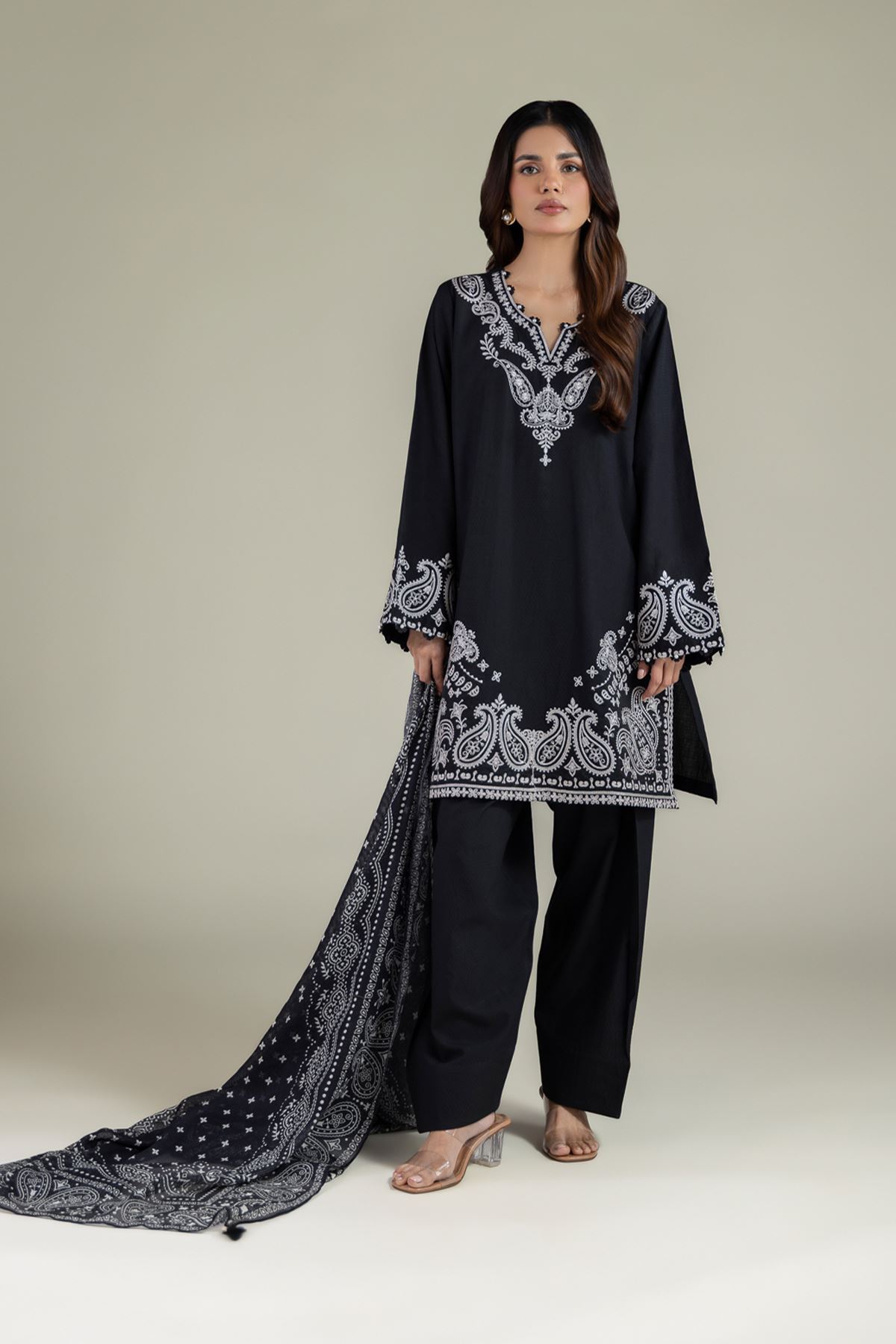 A22-26-203FG1-VG_MULTI-1 Fabrics 3 Piece - V1