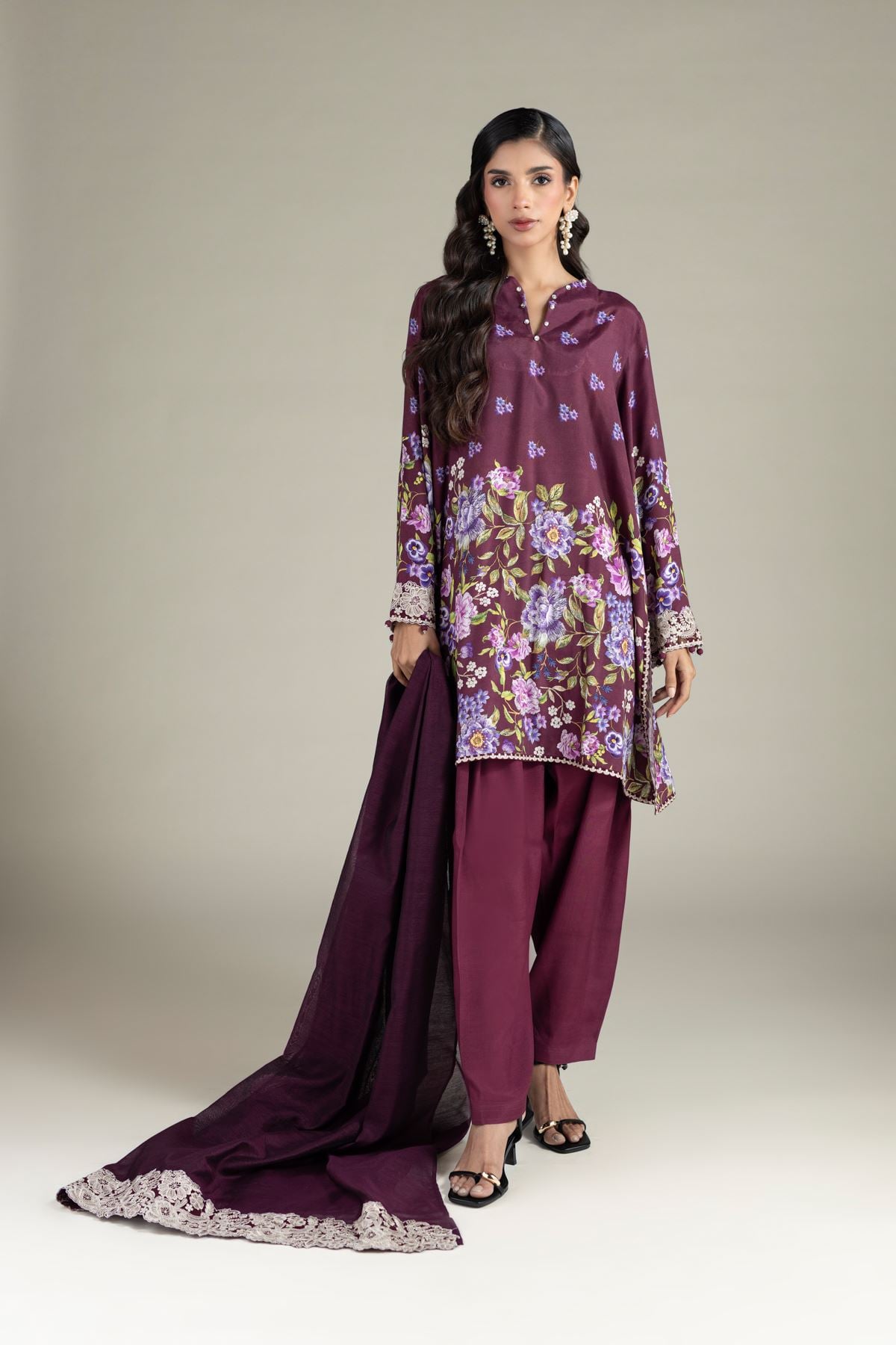 A33-26-102FF-VG_MULTI-1 Embroidered Raw Silk Fabrics 2-Piece - V1