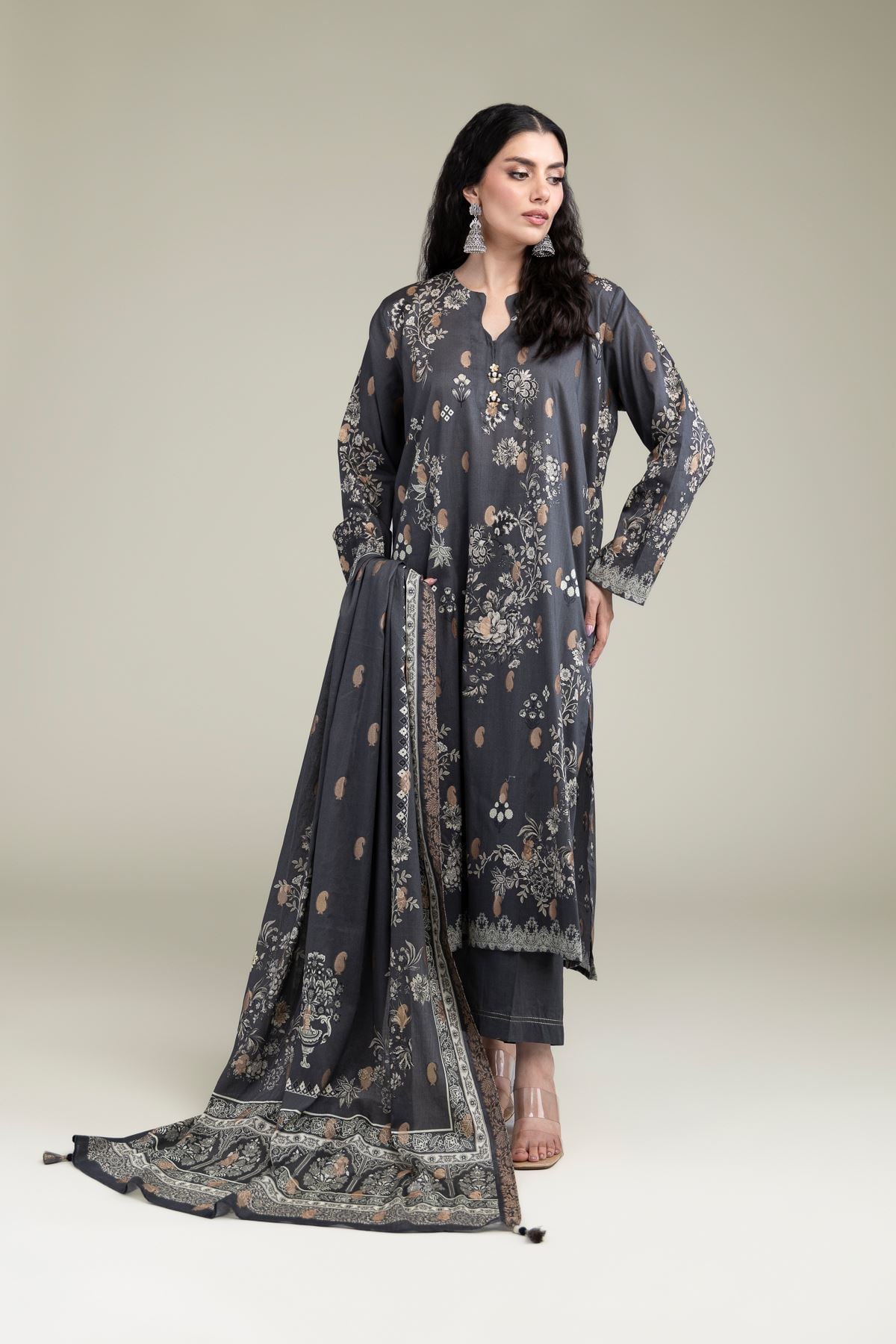 A33-26-205FH1-VG_MULTI-1 Printed Jacquard Fabrics 3-Piece - V1