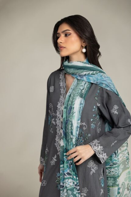 Embroidered Cambric Fabrics 3-Piece - V2