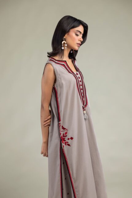 Gray Sleeveless Kurta - View 2