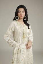 Lawn Tailored 3-Piece - View 3