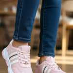 Women Pink Casual Sneaker AT7328 - View 1
