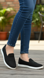 Black Sneaker For Ladies AT9104 - View 1