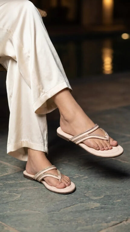 Fawn Casual Chappal For Women CL2152 - View 1