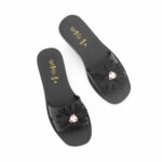 Black Casual Softy For Ladies CL5552 - View 5