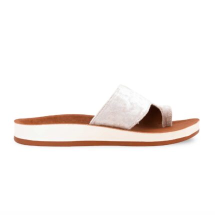 Beige Casual Women Softy CL5561 - View 2