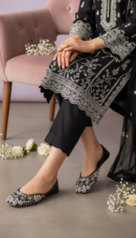 Black Fancy Khussa For Ladies EC8600 - View 1