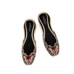 Golden Ethnic Khussa For Ladies EC8622 - View 5