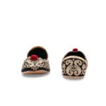 Golden Ethnic Khussa For Ladies EC8622 - View 4