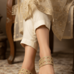 Golden Fancy Chappal For Women FN0816 - View 1