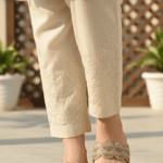 Golden Fancy Chappal FN0817 - View 1