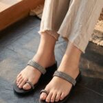 Black Fancy Chappal For Ladies FN0831 - View 1