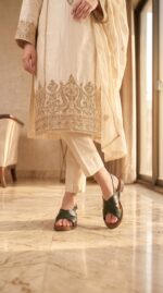Sandal - View 3