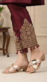 Golden Formal Slipper For Ladies FR8425 - View 1