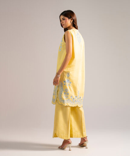 Self Jacquard Straight Suit - View 2