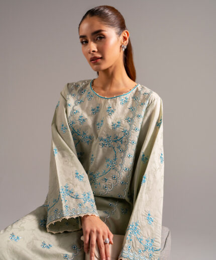 Green Self Jacquard A-Line Suit - View 2