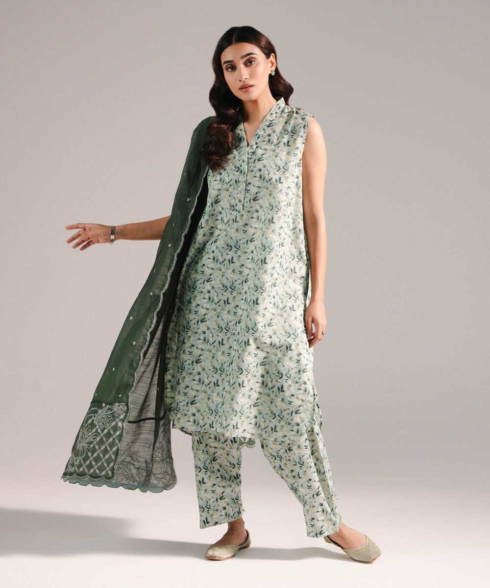 Green Zari Lawn Straight Suit - View 1 Green Zari Lawn Straight Suit - View 1
