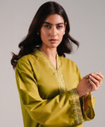 Green Slub Lawn Straight Shirt Suit - View 3