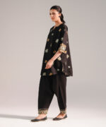 Black Slub Lawn Straight Shirt Suit - View 5