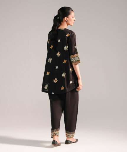 Black Slub Lawn Straight Shirt Suit - View 2