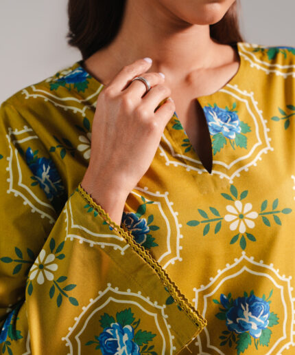 Green Cotton Viscose Shirt Suit - View 1